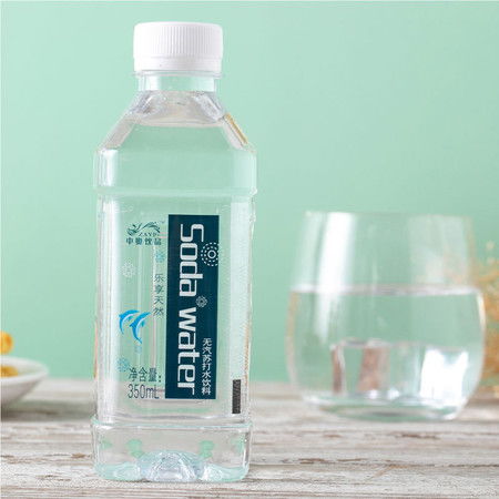 苏打水350ml 24瓶天然弱碱性无糖无气果味苏打水饮料整箱